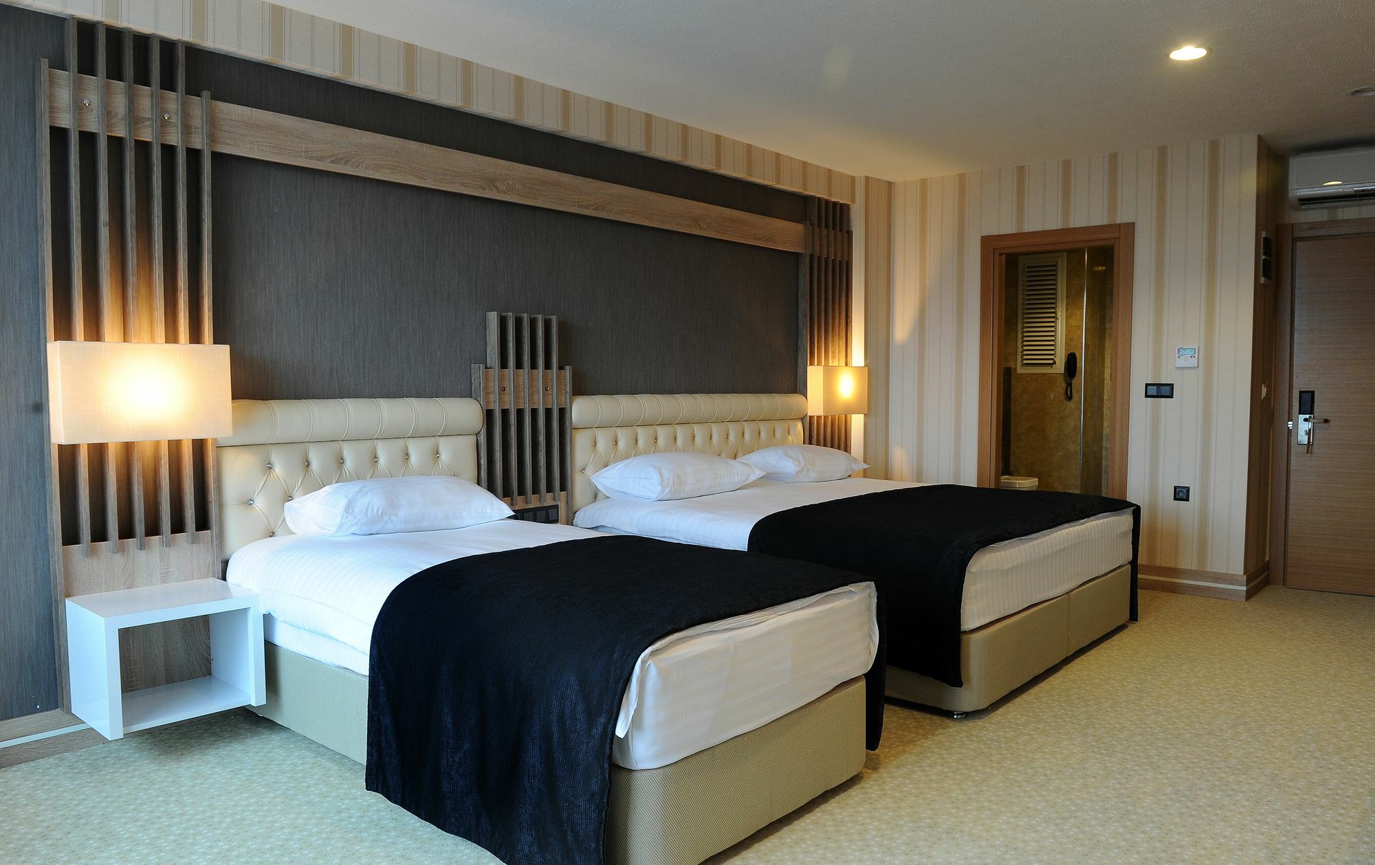 Neba Royal Hotel 삼순 외부 사진